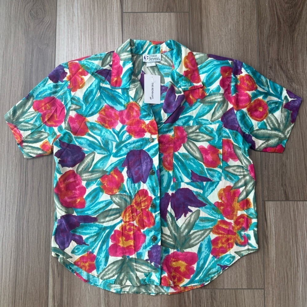 Vintage Floral Hawaiian Button Down Shirt